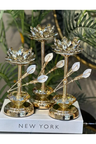 Elta Collection Kristal Taşlı Gold Şamdan 3’lü Set – Lüks Dekoratif Konsol ve Masa Aksesuarı ürün görseli 1