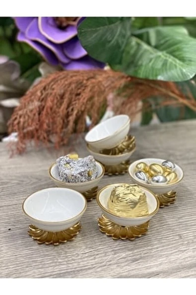 Elta Collection 4'lü Metal Ayaklı Mini Porselen Lokumluk ürün görseli 1