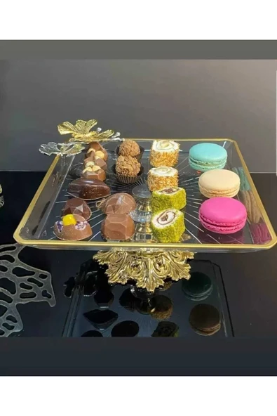 Elta Collection Gold Kelebek Detaylı Şık Ayaklı Kare Sunumluk Ikramlık Kurabiyelik ürün görseli 1