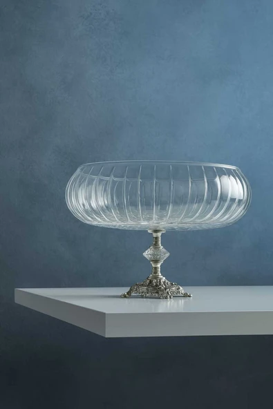 Elta Collection Lotus Kristal 24 Cm Kesme Dekor Metal Ayaklı Salata Kasesi Cam Sunumluk- Servis Tabağı ürün görseli 1