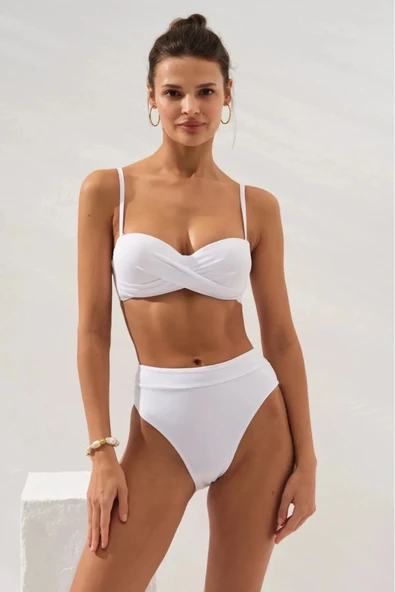 Tek Parça Alt - Yüksek Bel Bikini Altı – Toparlayıcı, Kusursuz Form, Iz Bırakmaz Konfor ürün görseli 1