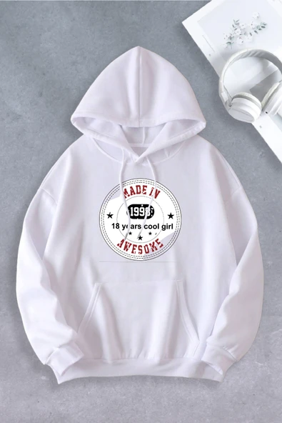 Unisex Kadın Erkek 18 years cool girl baskılı sweatshirt 2 İPLİK ürün görseli 1