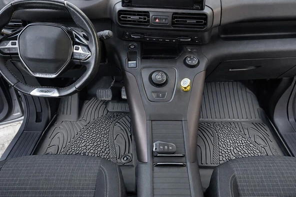 Rizline Toyota Proace City 2019 ve Sonrası 3D Havuzlu Premıum Paspas ve Bagaj Havuzu Separatörsüz ürün görseli 1