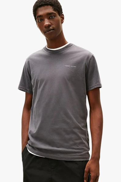 Tommy Hilfiger   TJM SLIM LINEAR CHEST TEE EXT Erkek Gri T-Shirt - DM0DM21780 ürün görseli 1