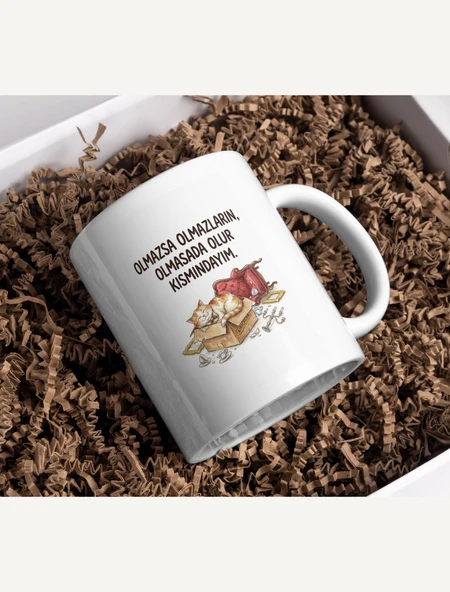 "Olmazsa Olmazların Olmasa Da Olur Kısmındayım" Kedi Kupa ürün görseli 1