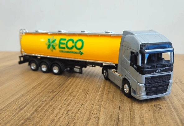 Welly Koleksiyon 1/64 Ölçek Volvo FH500 Tanker Tır Maketi Model Metal ürün görseli 1