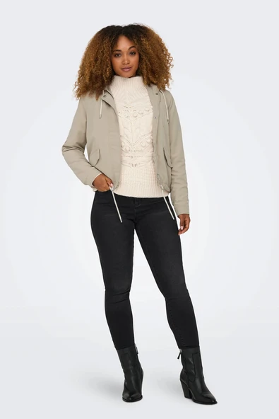 15218613 ONLSKYLAR HOOD SPRING JACKET CC OTW ürün görseli 1