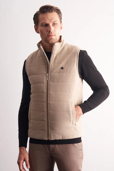 Bej Dik Yaka Fermuarlı Casual Slim Fit Kapitone Yelek 1009255103 ürün görseli 1