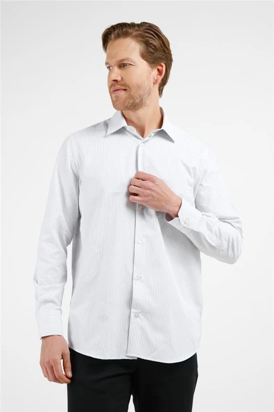 Beyaz-Siyah Çizgili Desen Sert Yaka Uzun Kol Cepli Comfort Fit Pamuklu Gömlek 1004255275 ürün görseli 1