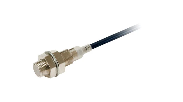 Omron E2EX4B1T122MOMS,  Yakınlık sensörü, endüktif, nikel-pirinç, kısa gövde, M12, ekranlı, 4 mm, DC, 3 kablolu, PNP NO, IO-Link COM3, 2 m kablolu ürün görseli 1