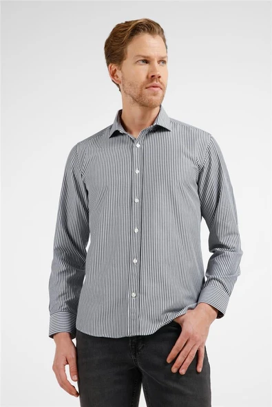Siyah-Beyaz Çizgili Desen İtalyan Yaka Uzun Kol Cepsiz Slim Fit Pamuklu Gömlek 1004255217 ürün görseli 1