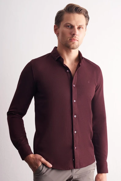 Bordo Uzun Kol Düğmeli Yaka Kendinden Desenli Pamuklu Slim Fit Gömlek 1004255267 ürün görseli 1