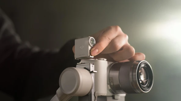 DJI RS 4 Mini Gimbal - Resim 3