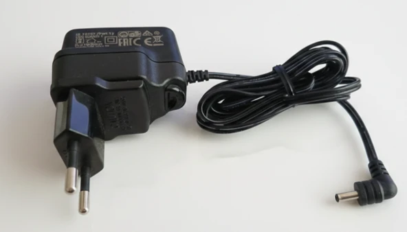 Ktec Ingenico POS Cihazı Güç Adaptörü 5V 1A - KSA-5D-050100D5 Şarj Cihazı (Değiştirilebilir Başlıklı) m3 ürün görseli 1