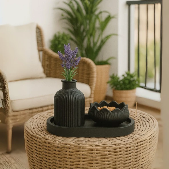 Siyah Lotus Kase ve Çizgili Vazo Seti – 3’lü El Yapımı Tepsili Minimalist Dekor – Modern Ev & Ofis Aksesuarı ürün görseli 1