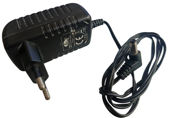 DC Adaptör 12V 1.5A 18W - 5.5x2.1mm Girişli  (Sıfır - Outlet Ürün) m5 ürün görseli 1