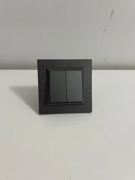 OVİVO KOMÜTATÖR FÜME QUANTUM ÇERÇEVE DAHİL ürün görseli 1