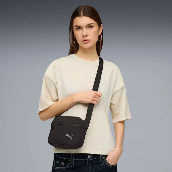 Puma HER 1.5L Crossbody Bag Spor Omuz Çantası 09218401 ürün görseli 1