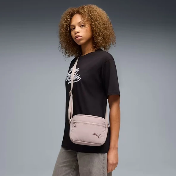 Puma HER 1.5L Crossbody Bag Spor Omuz Çantası 09218406 ürün görseli 1