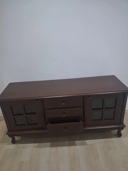 Tv Sehpa Klasik Pencere ST 90567 Model Ahşap Kayın Aslan Ayak Ceviz Renk 125 ürün görseli 1