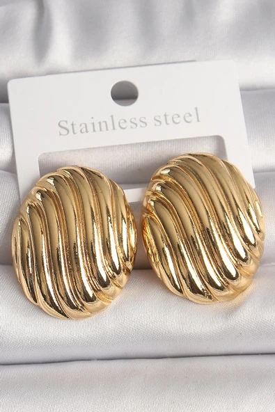 Pirinç Gold Renk İşlemeli Oval Model Kadın Küpe - TJ-BKP10151 ürün görseli 1