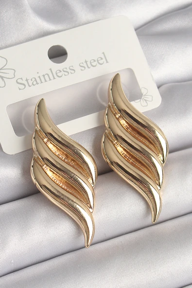Pirinç Gold Renk 3 Sıra Dalga Model Kadın Küpe - TJ-BKP10237 ürün görseli 1