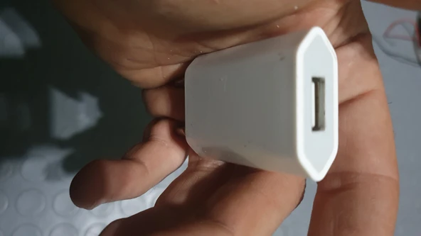 Iphone uyumlu adaptör 1a ikinci el ürün görseli 1