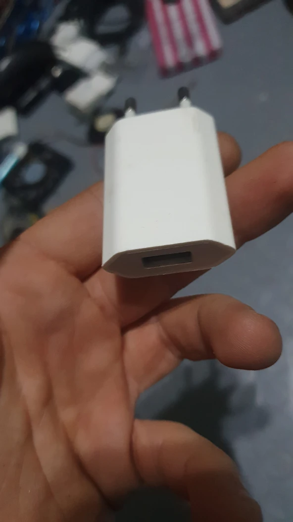 Iphone uyumlu adaptör 1a ikinci el - Resim 3