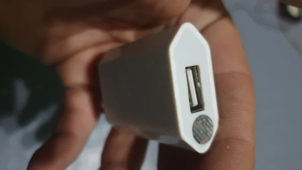 Iphone uyumlu adaptör 1a ikinci el - Resim 2