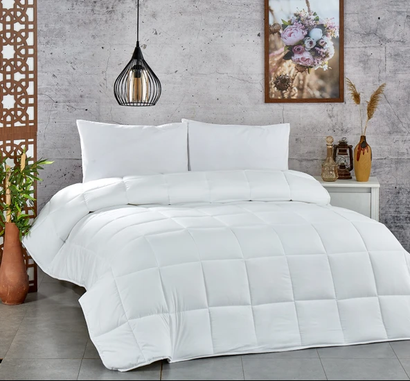 Komfort Home Çift Kişilik PolyCotton Yorgan 195x215 CM / V8 ürün görseli 1