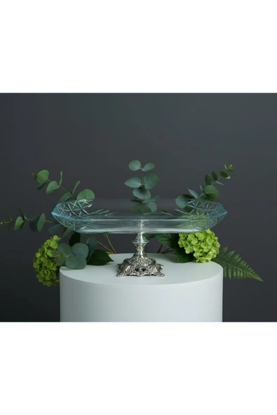 ÇNR Home Collection TİMELES METAL AYAKLI GÜMÜŞ SUNUMLUK ürün görseli 1