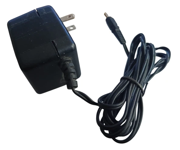 İkinci El Sino-American 5.2V 500mA AC/DC Adaptör (R3W005-500) m15 ürün görseli 1