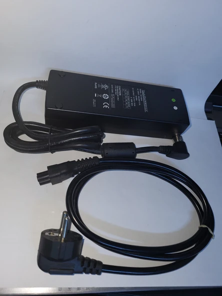 EDAC EA11603A Power Supply Unit Psu 12v - 17v 10a 4pin A 150 WAT ŞARJ ADAPTÖR ürün görseli 1