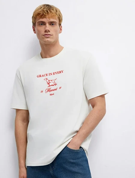 Mavi M0613159 Grace In Every Nakışlı Tişört Erkek T-Shirt ürün görseli 1