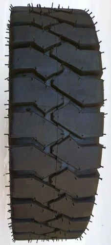 Hamılton 8.15-15 28x9-15 14kat Havalı Tip Forklift Lastiği ürün görseli 1
