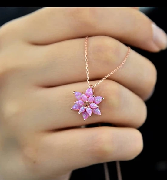 Opal Taşlı Yaşam Çiçeği Gümüş Kolye ürün görseli 1