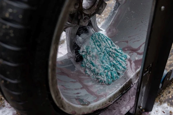 Auto Finesse Plush Wheel Mitt Jant Yıkama Eldiveni - Resim 2