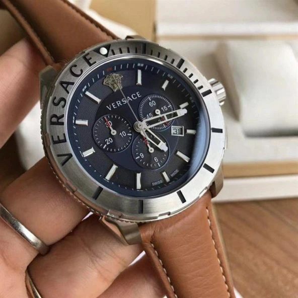 Versace VRSCVERG00218 Erkek Kol Saati - Resim 2