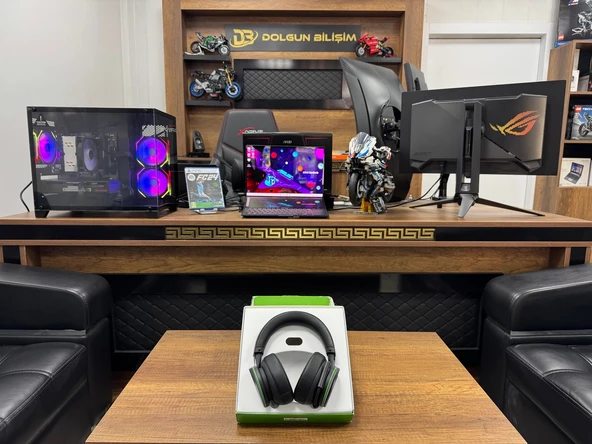 Microsoft Xbox Mikrofonlu Oyuncu Kulaklığı (İKİNCİ EL) ürün görseli 1
