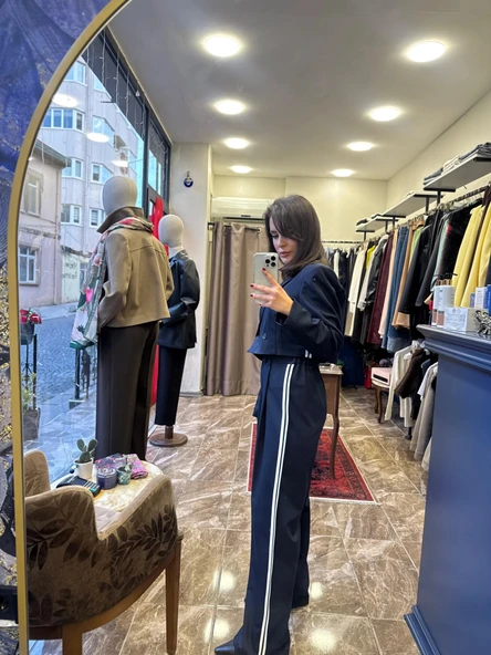 Kenarı Çizgili Beli Lastikli Pantolon - Lacivert ürün görseli 1