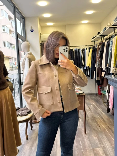İçi Astarlı Düğmeli Kısa Kaban - Vizon ürün görseli 1