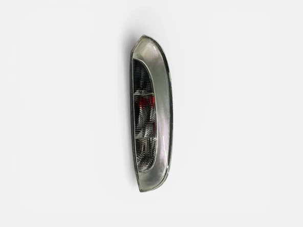 OPEL CORSA C SAĞ ARKA ŞEFFAF STOP LAMBASI 2000-2006 ürün görseli 1