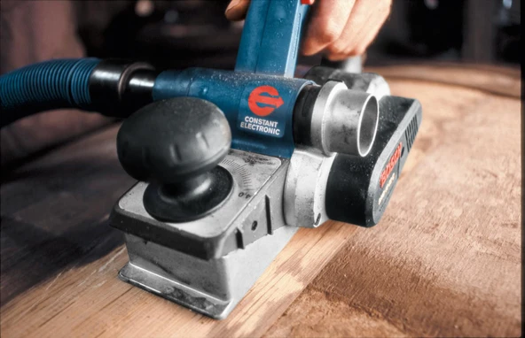 Bosch GHO 40-82 C Planya - Resim 5