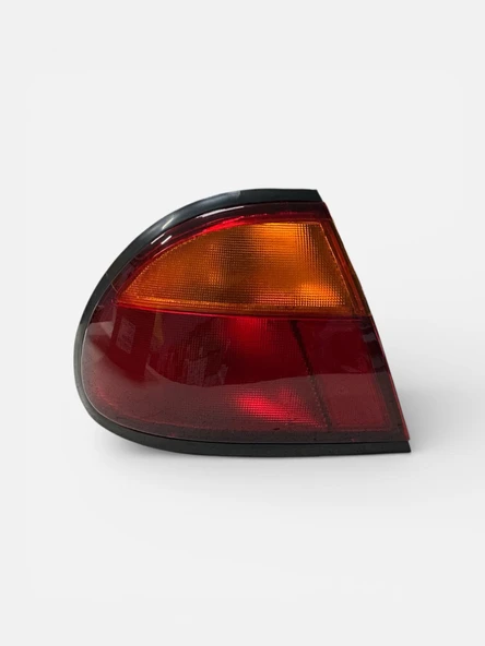 DEPO MAZDA 323 FAMİLİA SOL ARKA STOP LAMBASI DUYLU AMPULLÜ 1995-1998 ürün görseli 1