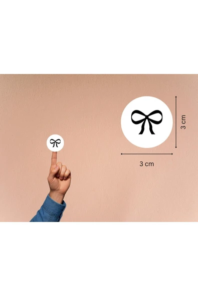 Siyah Renk İnce Fiyonk Etiketi Fiyonk Baskılı Yuvarlak Mat Çıkartma Hediyelik 3 Cm (95 Adet) ürün görseli 1