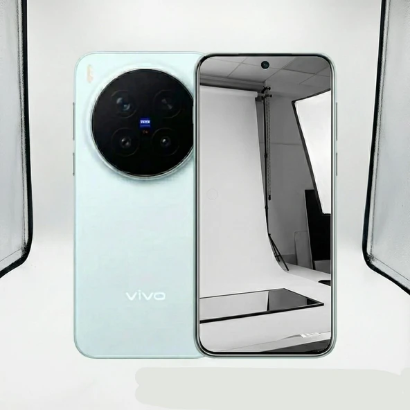 Vivo X300 Pro 5G ile Uyumlu Ayna (Mirror) 9H Kırılmaz Nano Ekran Koruyucu | Ekran Kapalıyken Ayna ürün görseli 1