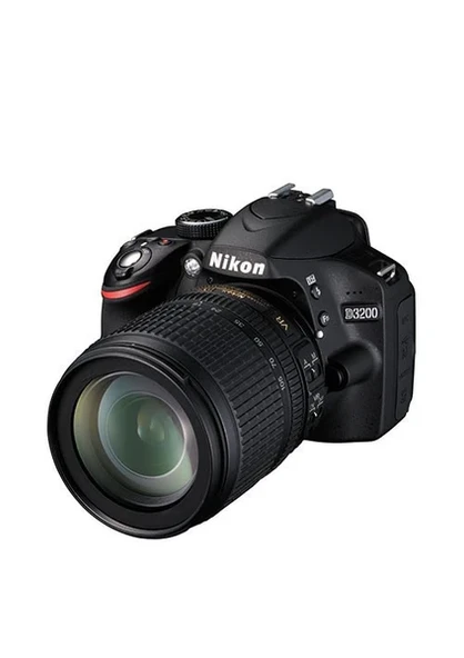 Nikon D3200 + 18-105mm Lens Fotoğraf Makinesi (İthalatçı Garantili) ürün görseli 1