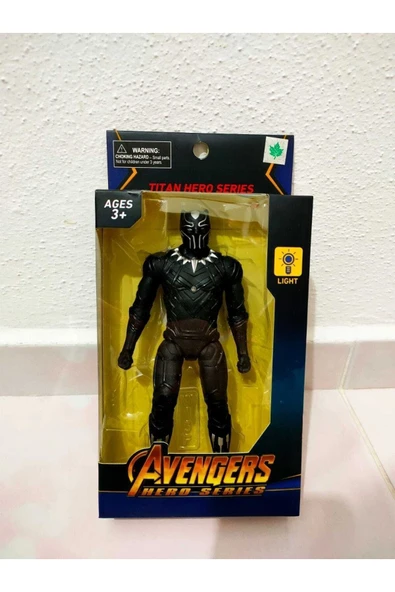 Oyuncak ve Ötesi Black Panter Avengers Titan Series 18 Cm Işıklı Figür ürün görseli 1