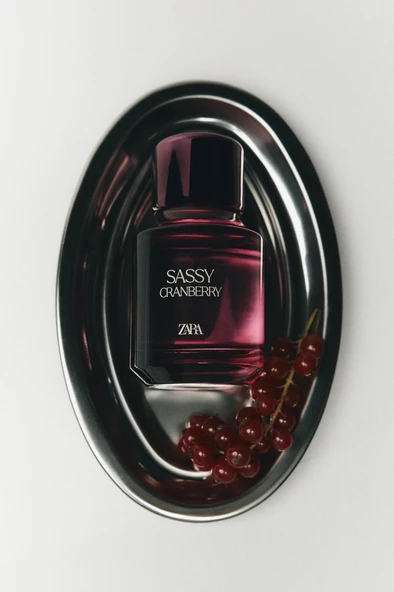 ZARA  SASSY CRANBERRY EDP 100ML (3.4 FL.OZ). - Resim 4