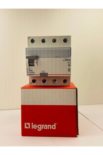 Legrand KAÇAK AKIM YANGIN  KORUMA RÖLESİ LEGRAND 4X40/30 AMPER TRİFAZE ürün görseli 1